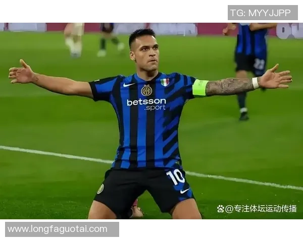 2025年汉堡足球球星排名前十:实力与荣耀并存的顶级球员解析 2025年汉堡足球球星排名前十:实力与荣耀并存的顶级球员解析