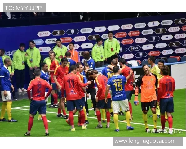 中国足球传奇球星回顾 从金哨到新星的光辉历程