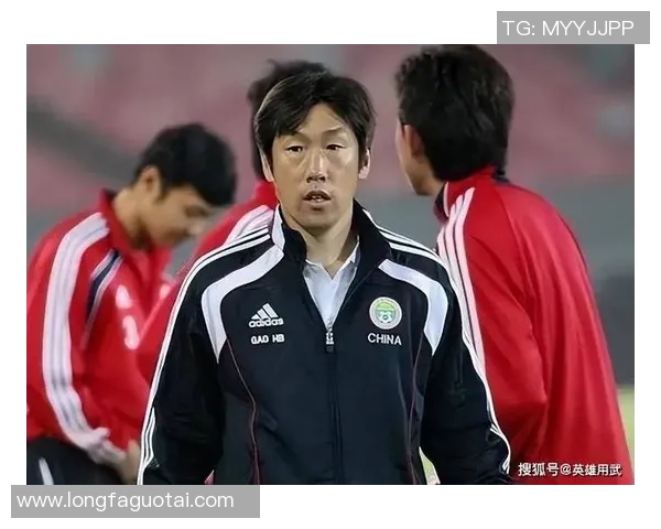 中国球星直言不讳吐槽中国足球现状揭示困境与挑战 中国球星直言不讳吐槽中国足球现状揭示困境与挑战