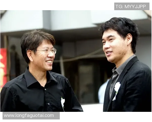 中国足球巨星画像是谁? 中国足球巨星画像是谁?