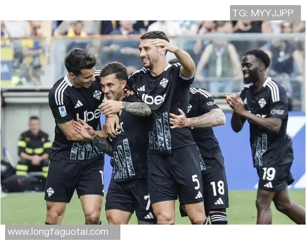 十大因破产而黯然失色的足球巨星及其背后的故事