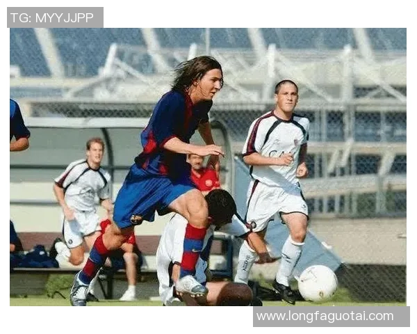 姐弟恋足球球星盘点：他们跨越年龄界限成就爱情与事业双赢